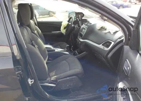 2019 Dodge Journey Se Value Package z USA, uszkodzony, nr VIN 3C4PDCAB0KT758611